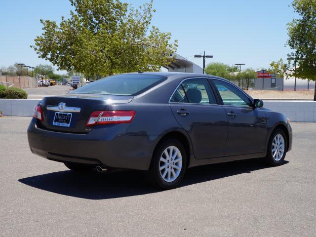 2011 Toyota Camry 4WD Supercrew