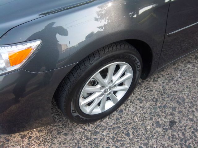 2011 Toyota Camry SEL Sport Utility 4D