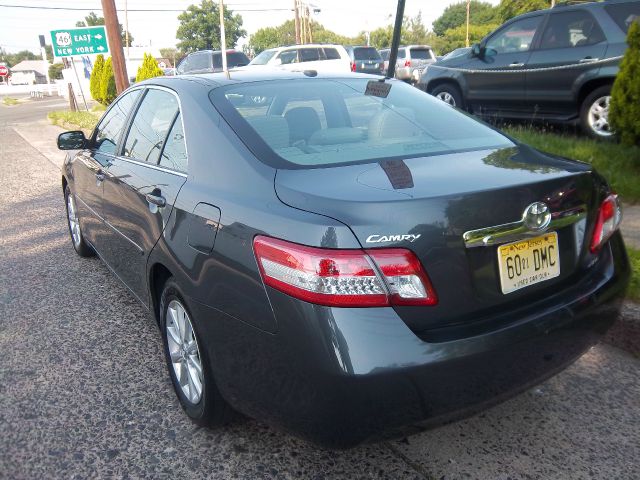2011 Toyota Camry SEL Sport Utility 4D