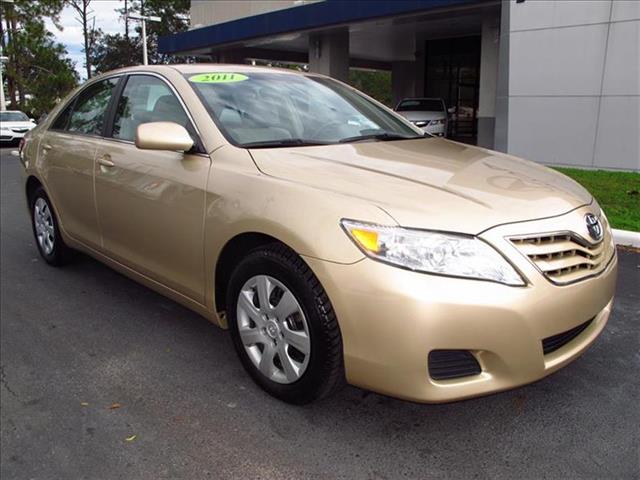 2011 Toyota Camry Crown