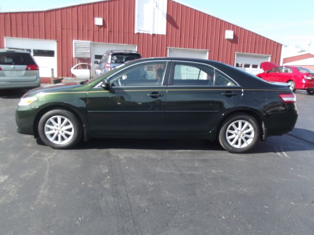 2011 Toyota Camry X