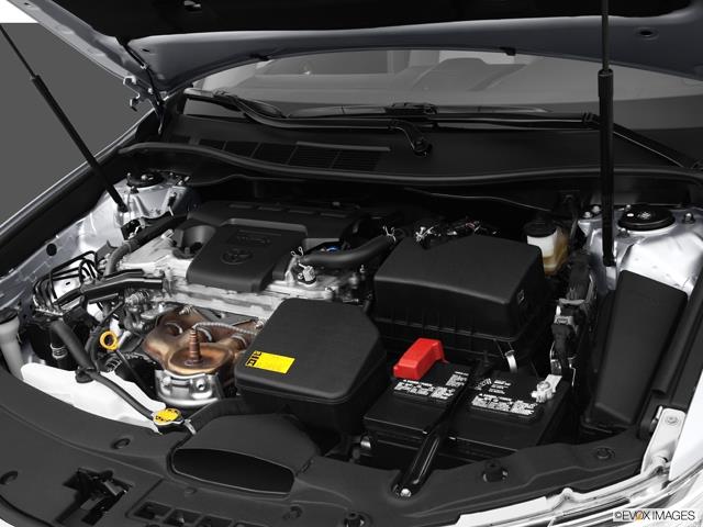 2012 Toyota Camry 2008 Chrysler LX