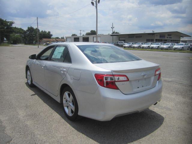 2012 Toyota Camry SE