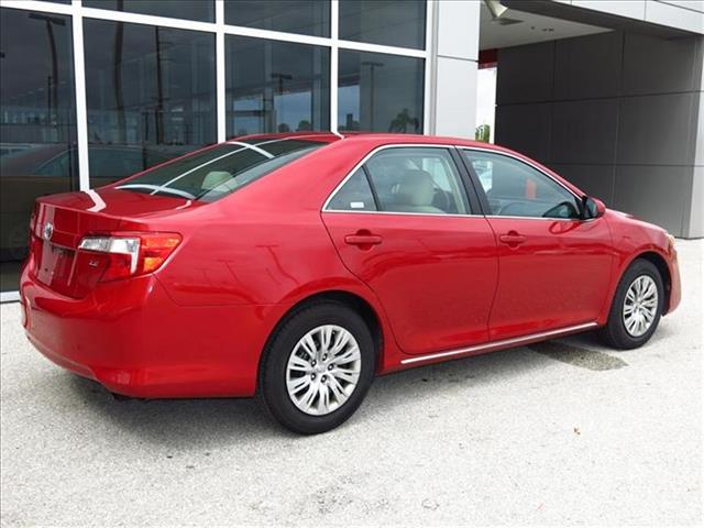 2012 Toyota Camry Crown