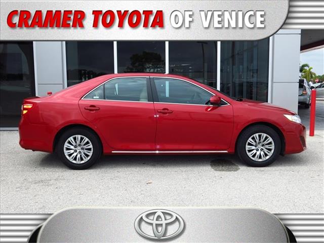 2012 Toyota Camry Crown