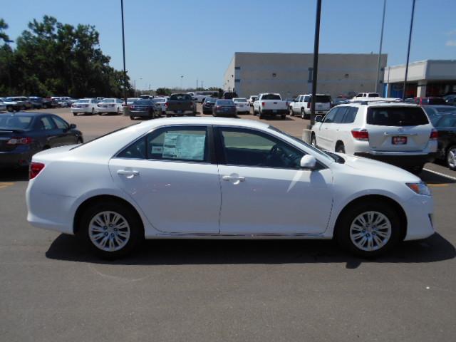 2013 Toyota Camry X