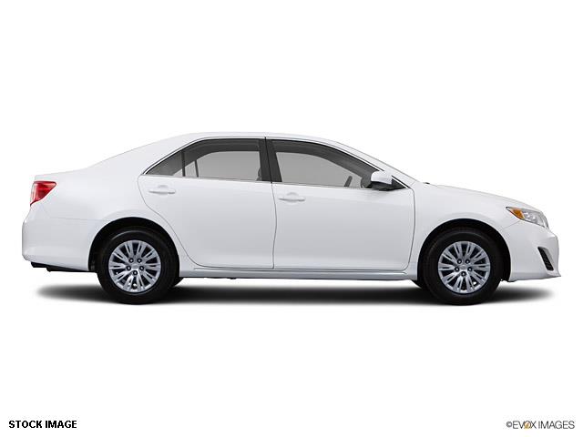 2013 Toyota Camry Unknown