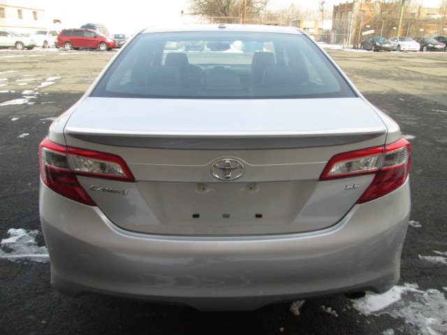 2013 Toyota Camry SE