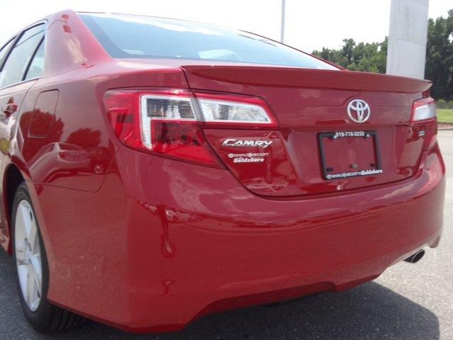 2013 Toyota Camry Crown