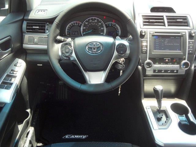 2013 Toyota Camry Crown