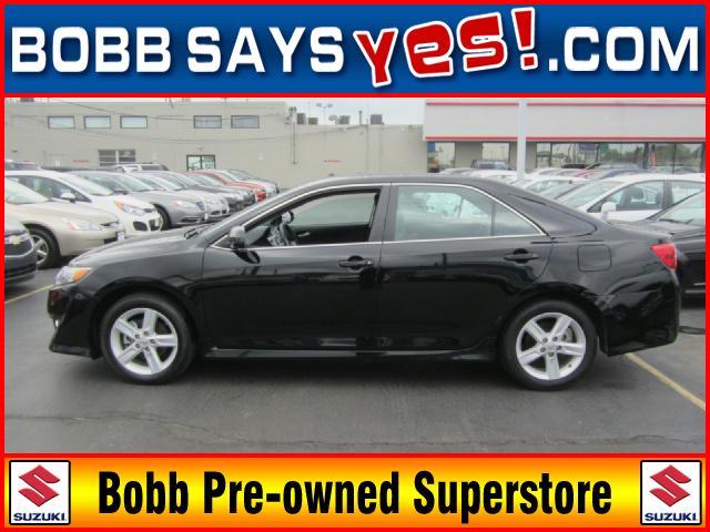 2013 Toyota Camry Crown