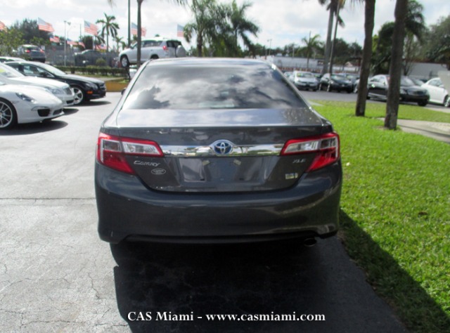2013 Toyota Camry SEL Sport Utility 4D
