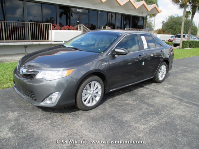 2013 Toyota Camry SEL Sport Utility 4D
