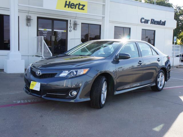 2013 Toyota Camry SE