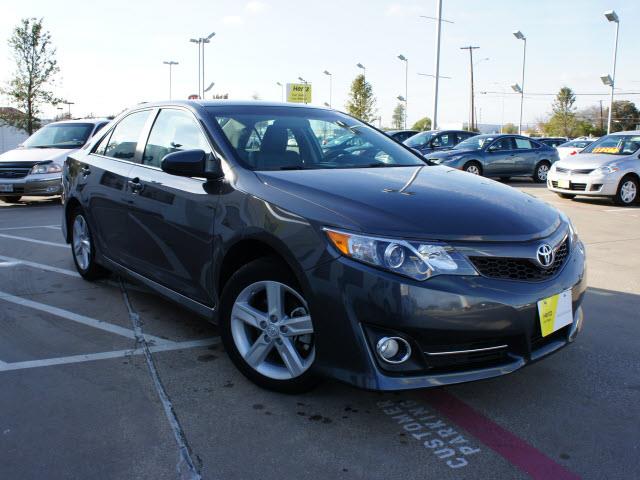 2013 Toyota Camry SE