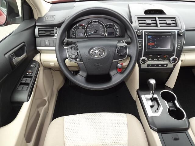 2013 Toyota Camry 4WD Supercrew