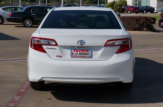 2013 Toyota Camry ESi