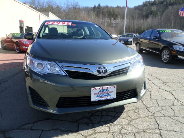 2014 Toyota Camry Unknown