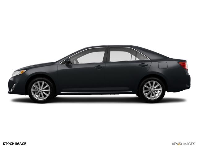 2014 Toyota Camry SEL Sport Utility 4D