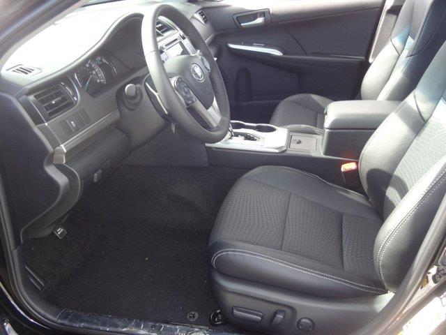 2014 Toyota Camry Crown