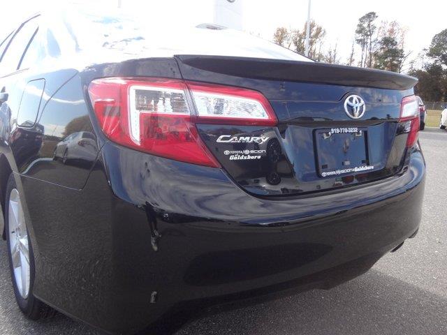 2014 Toyota Camry Crown