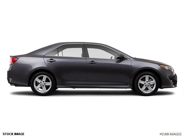 2014 Toyota Camry Unknown