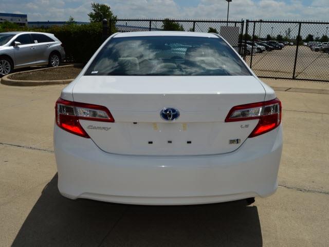 2014 Toyota Camry Hybrid Laredo(freedom Edition)