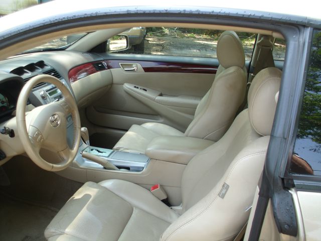 2004 Toyota Camry Solara 45