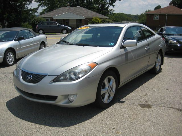 2004 Toyota Camry Solara SE