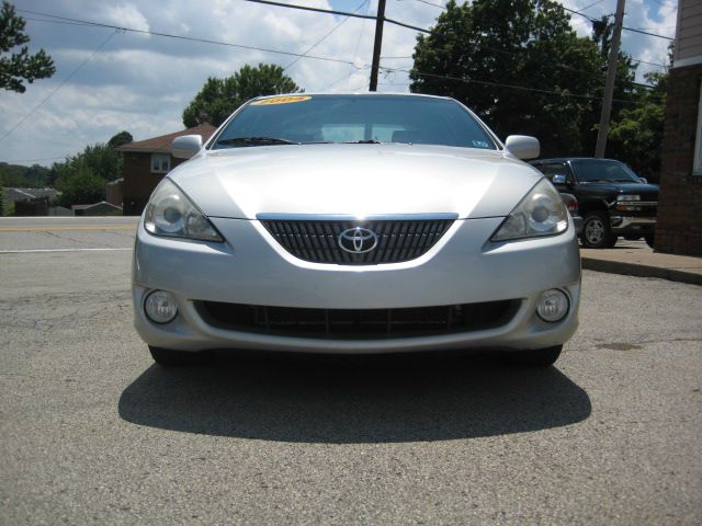 2004 Toyota Camry Solara SE