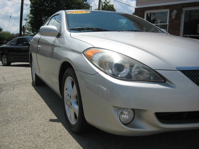 2004 Toyota Camry Solara SE