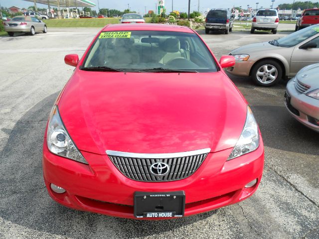 2004 Toyota Camry Solara SE