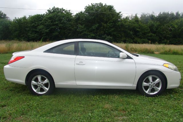 2004 Toyota Camry Solara 45