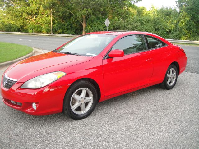 2004 Toyota Camry Solara SE