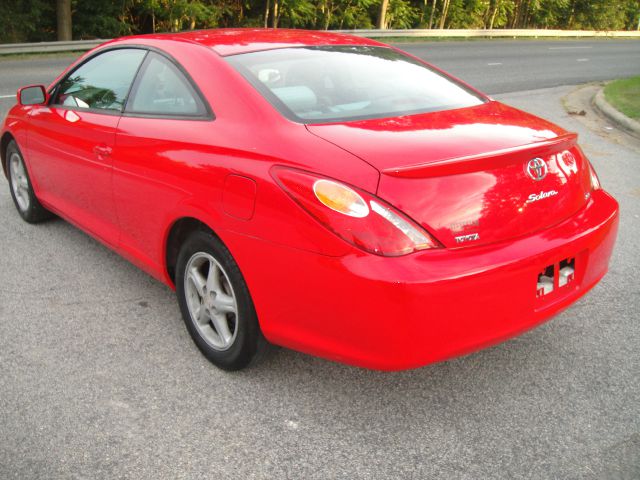 2004 Toyota Camry Solara SE