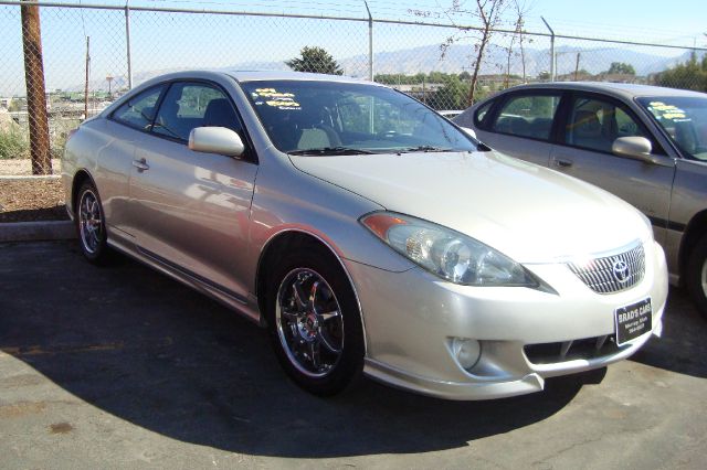 2004 Toyota Camry Solara SE
