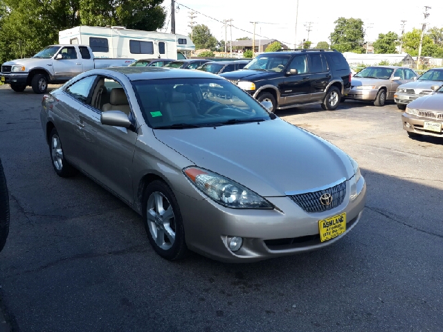 2004 Toyota Camry Solara SE