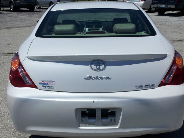 2005 Toyota Camry Solara SE