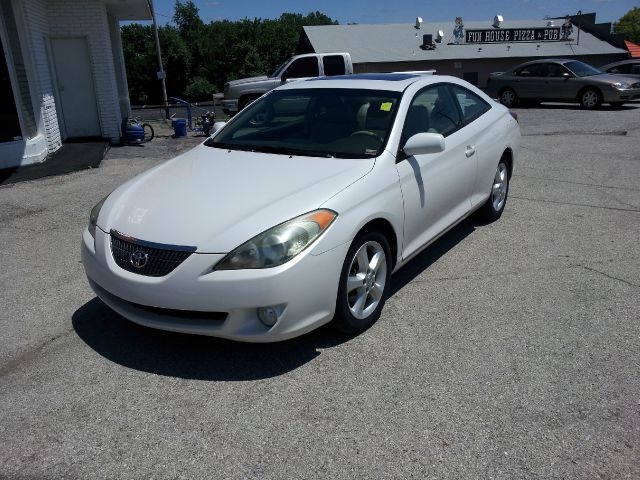 2005 Toyota Camry Solara SE