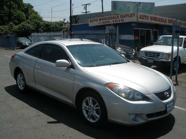 2005 Toyota Camry Solara SE