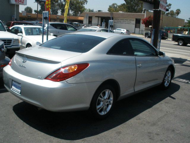2005 Toyota Camry Solara SE