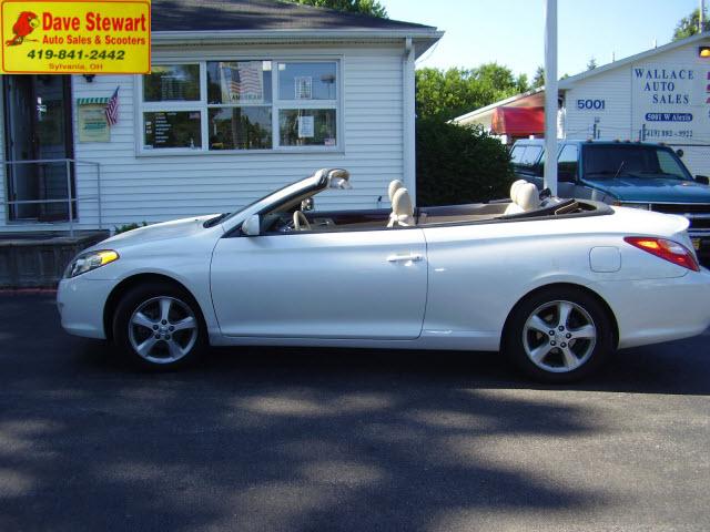 2005 Toyota Camry Solara 45