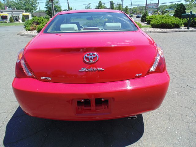2006 Toyota Camry Solara SE