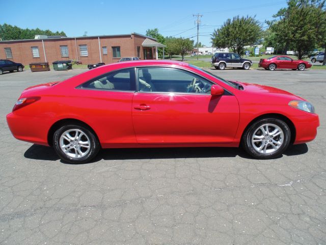 2006 Toyota Camry Solara SE