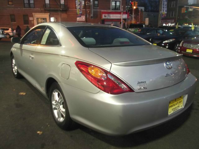 2006 Toyota Camry Solara SE