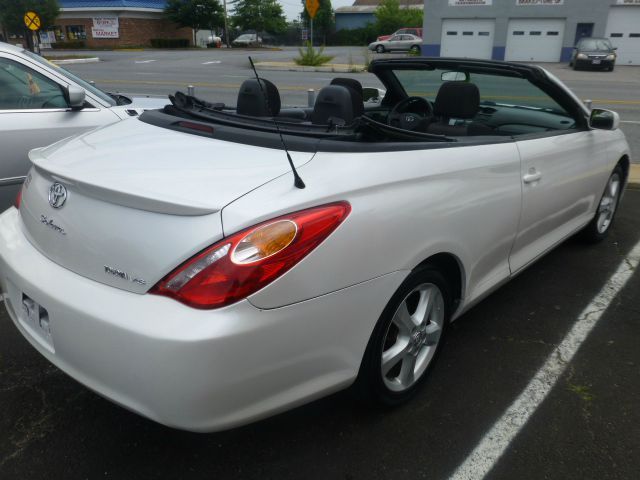 2006 Toyota Camry Solara Convertible
