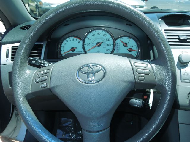 2006 Toyota Camry Solara SE