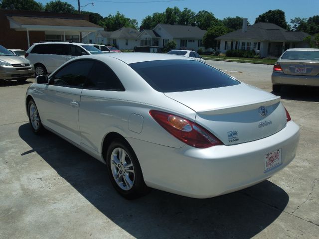 2006 Toyota Camry Solara SE