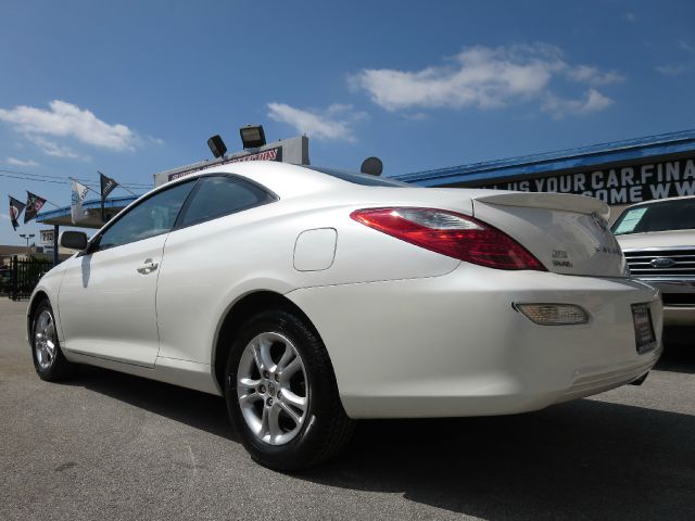 2007 Toyota Camry Solara SE