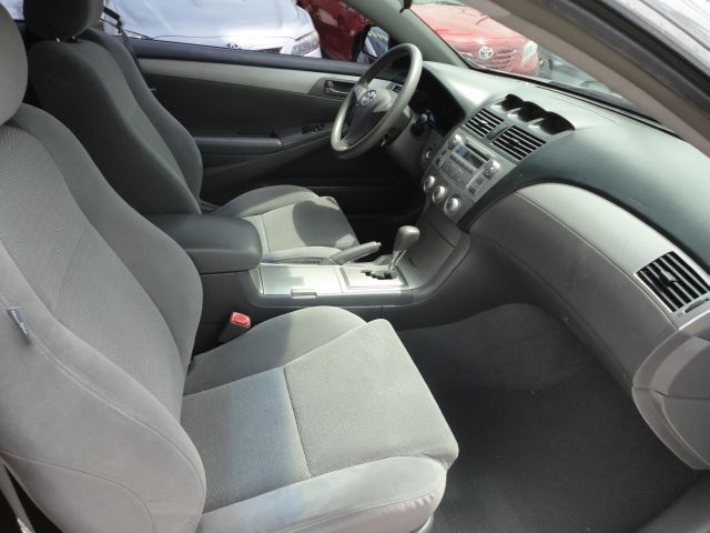 2007 Toyota Camry Solara SE